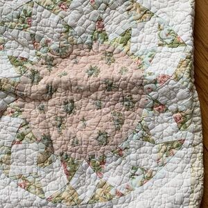 Floral Quilted bassinet cover